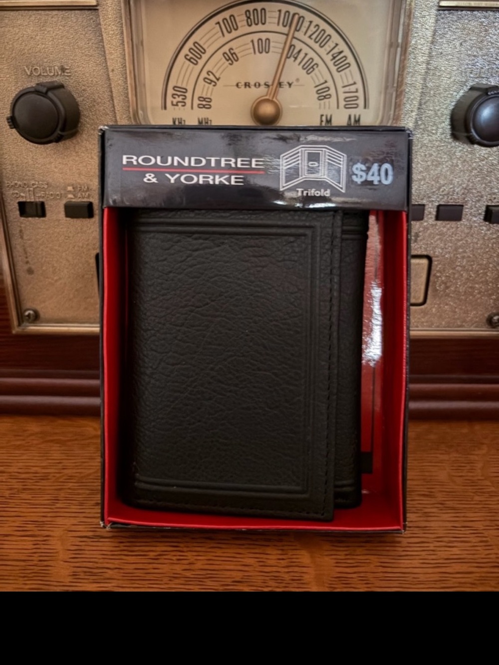 Roundtree & Yorke Trifold Black Wallet